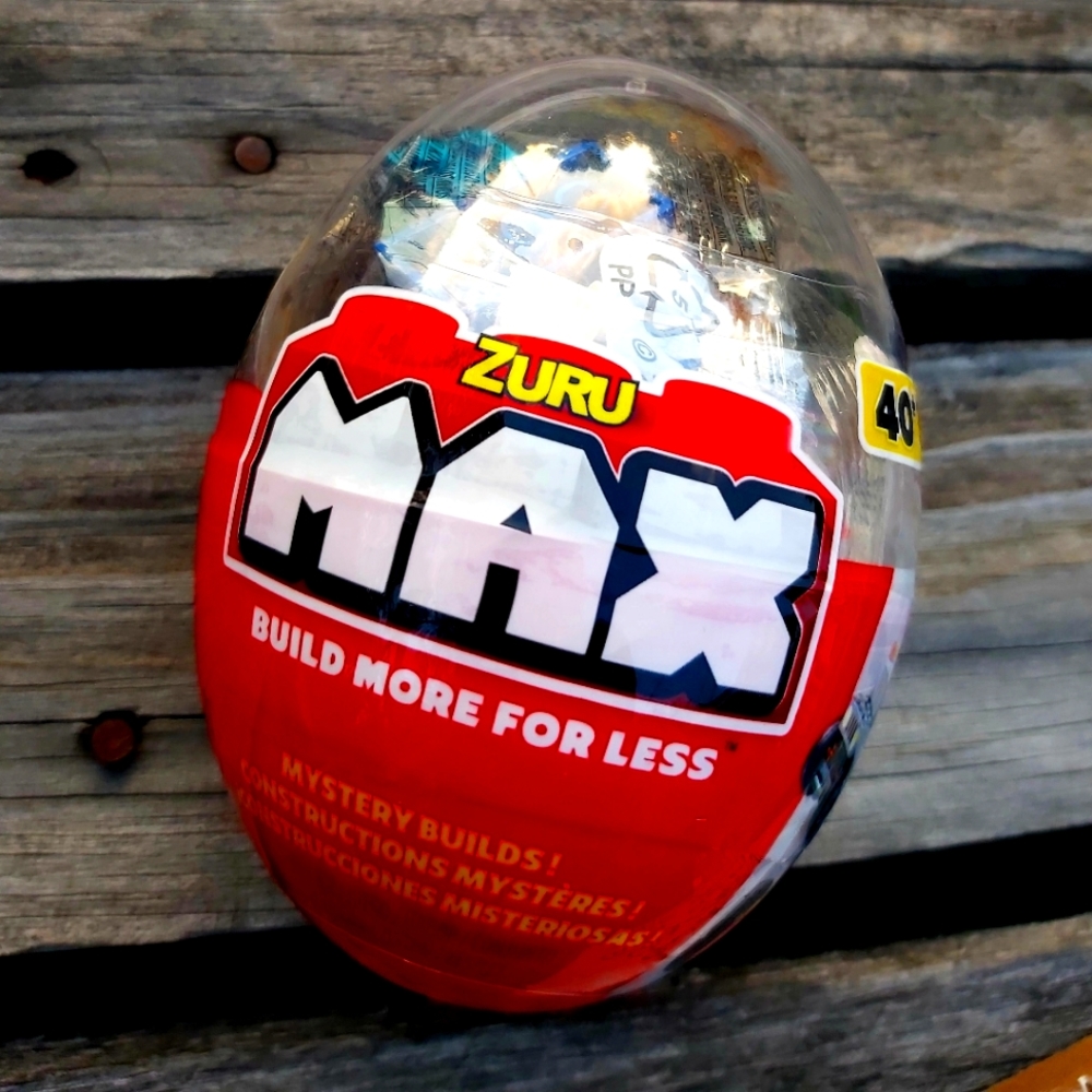 Two Zuru Max Egg Capsules